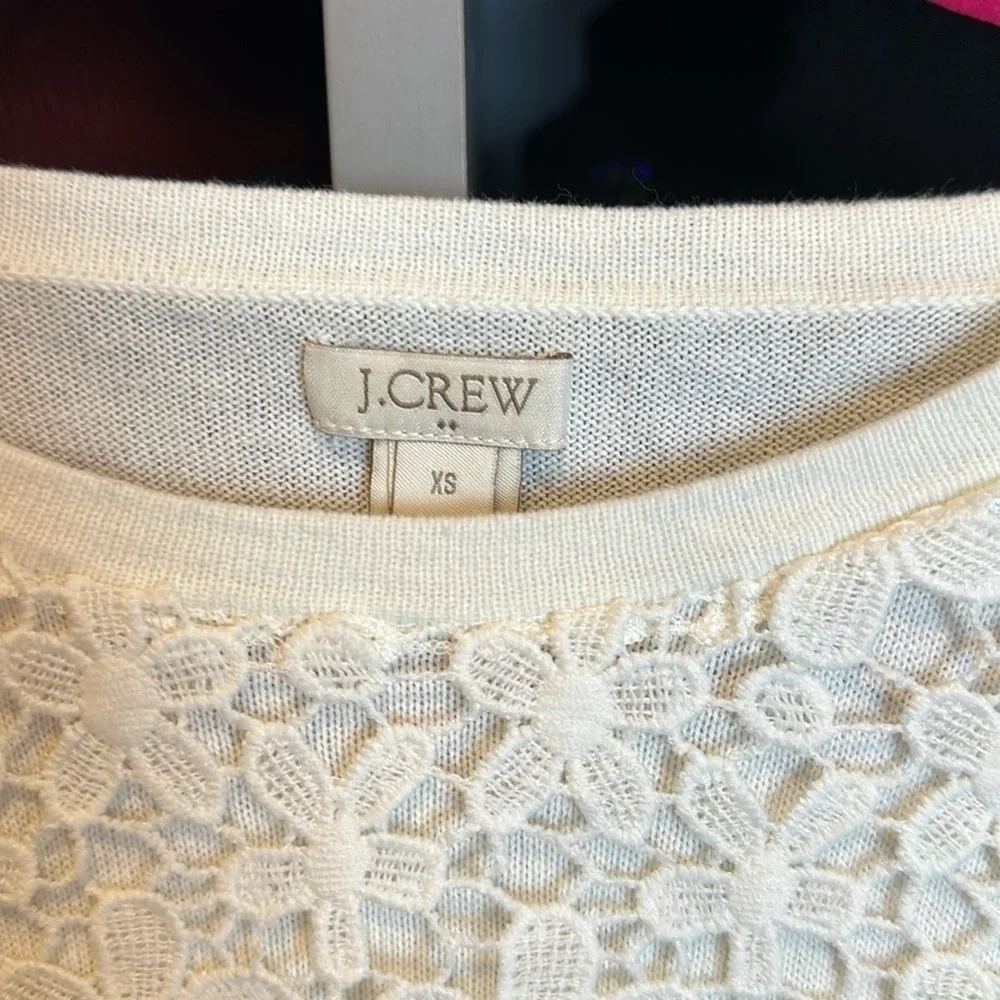 J Crew ivory embroidered short sleeve crew neck sweater size XS​